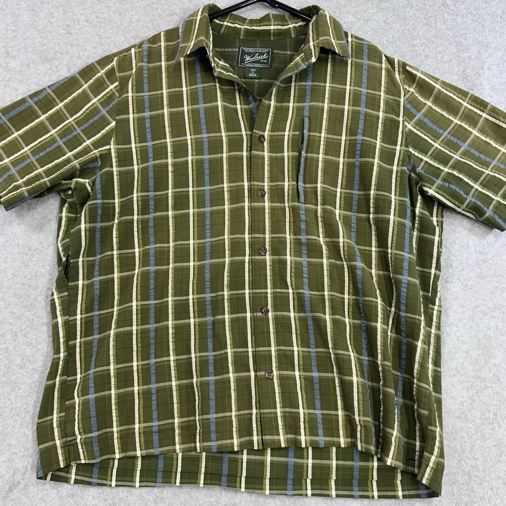 Woolrich Men's XL Plaid Short Sleeve Button Up Shirt Green Blue Outdoor